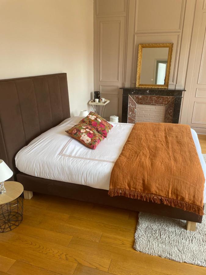 Le Logis D'Anne-Sophie Bed & Breakfast Chuignolles Exterior photo