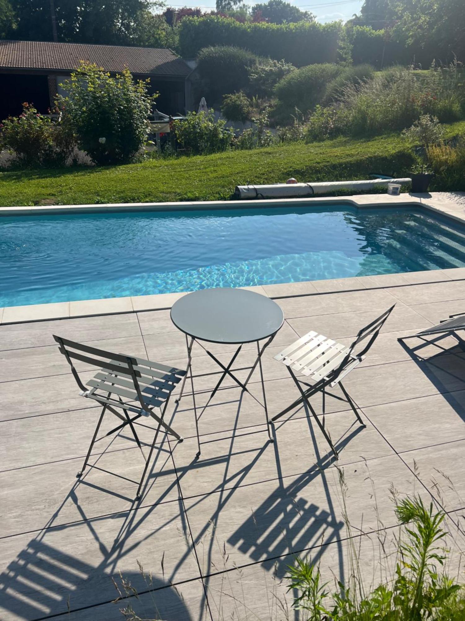 Le Logis D'Anne-Sophie Bed & Breakfast Chuignolles Exterior photo